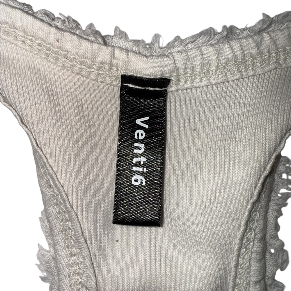 Venti6 Light Gray Sequin Trim Tank Top Size Small - Picture 5 of 6